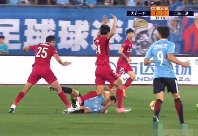 乐竞体育- 布雷西亚北方钢铁之城，防守反击战术显奇效